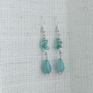 925 Silver and Blue Teardrop Earrings